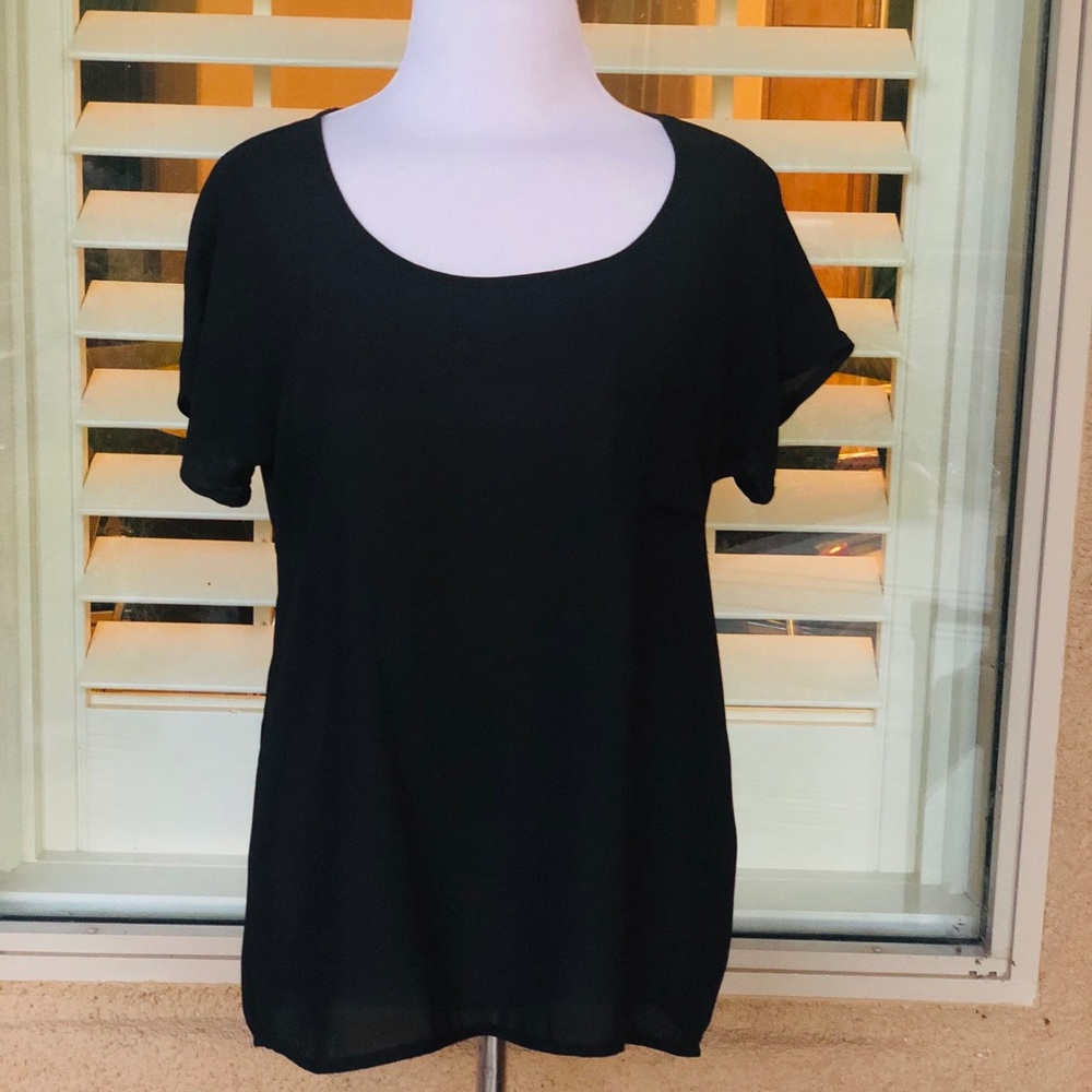 ZENANA OUTFITTERS CASUAL TOP